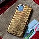 Заказать Чехол для iPhone 11 Pro Max из золотой кожи питона. Маргарита. Ярмарка Мастеров. . Чехол Фото №3