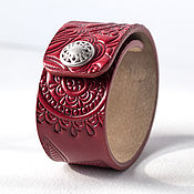 Украшения handmade. Livemaster - original item Red leather cuff bracelet. Handmade.