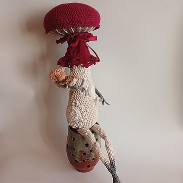 Куклы и игрушки ручной работы. Ярмарка Мастеров - ручная работа Амигуруми куклы и игрушки:  Поганка. Handmade.
