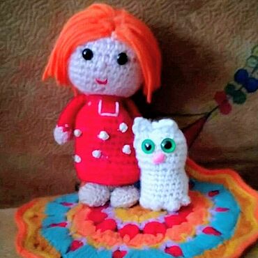 Куклы и игрушки ручной работы. Ярмарка Мастеров - ручная работа Домовёнок Кузя и кот вязаные. Handmade.