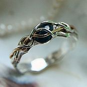Серебряное кольцо с грандидьеритом