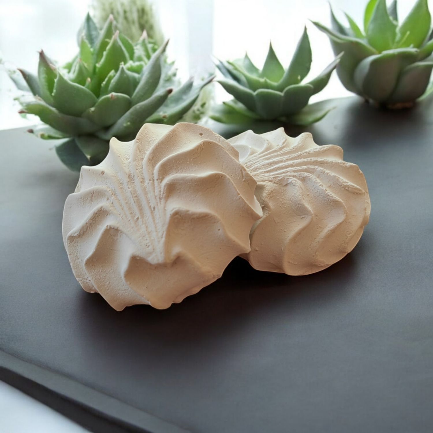 Аромакамень в виде зефирки купить в интернет-магазине Ярмарка Мастеров ...