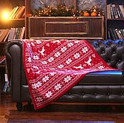 Вязанный набор "Красные олени" (свитер+шарф+варежки)