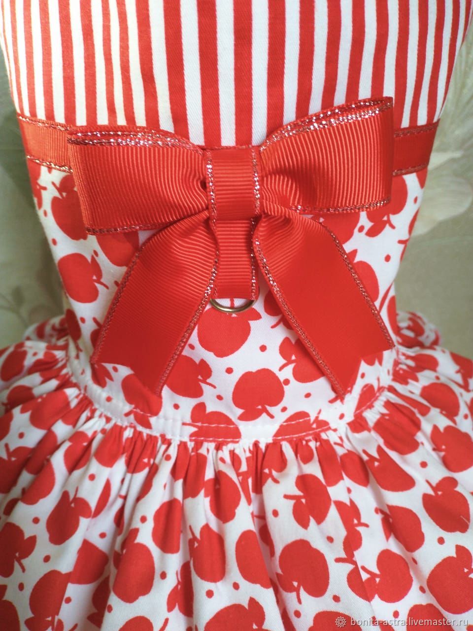Платье для собак" Красное яблоко" – заказать на Ярмарке Мастеров ...