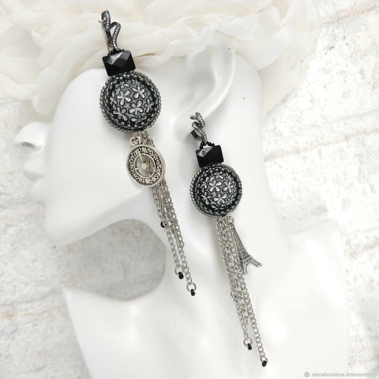 .Серьги длинные с цветочным элементом цепочками подвесками купить в ...