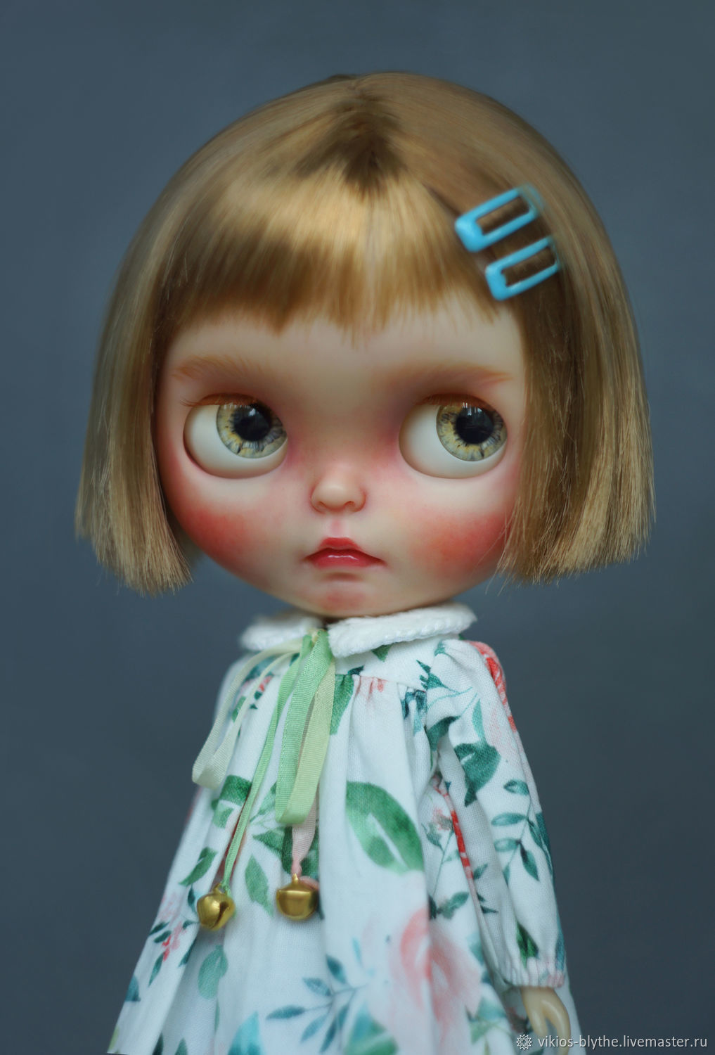 Custom hotsell blythe doll