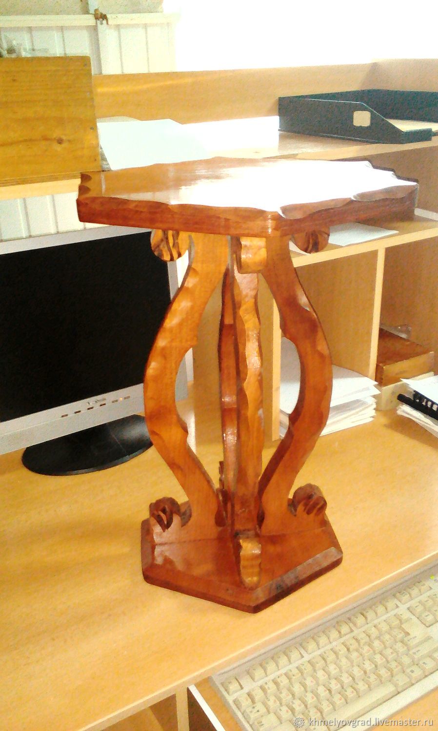 Подставки для цветов купить в интернет-магазине Ярмарка Мастеров по ...