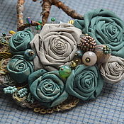 Textile brooch «Forget-me-nots»