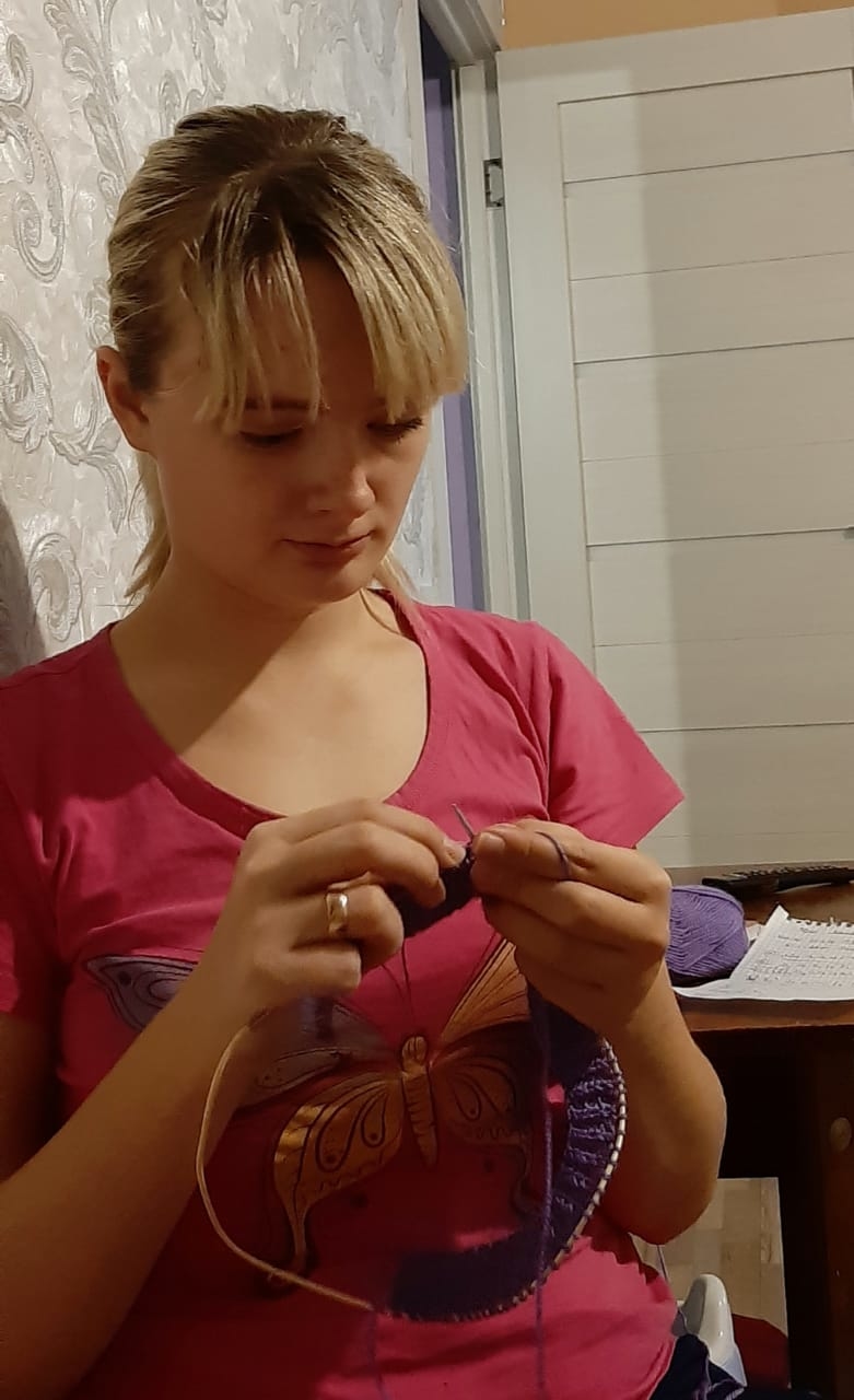 В процессе создания шапочки :)