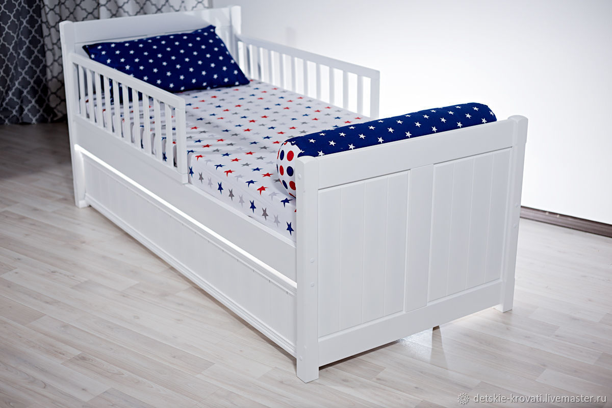 детские кровати с бортиками для детей от 2 лет