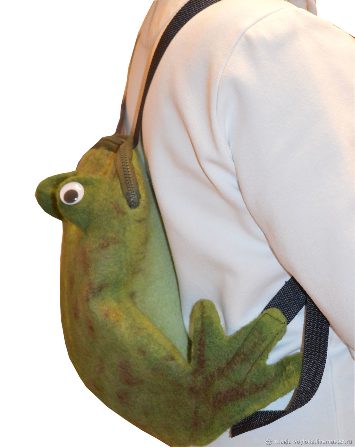 Сумка лягушка. Рюкзак лягушка. Валяный рюкзак. Портфель с лягушкой.