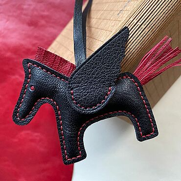 Сумки ручной работы. Ярмарка Мастеров - ручная работа Брелок-обвес в стиле Hermes. Handmade.