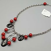 Украшения handmade. Livemaster - original item Silver necklace with coral beads and black onyx. Handmade.