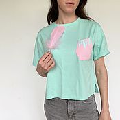 Одежда handmade. Livemaster - original item Mint t-shirt with pink feather pocket. Handmade.
