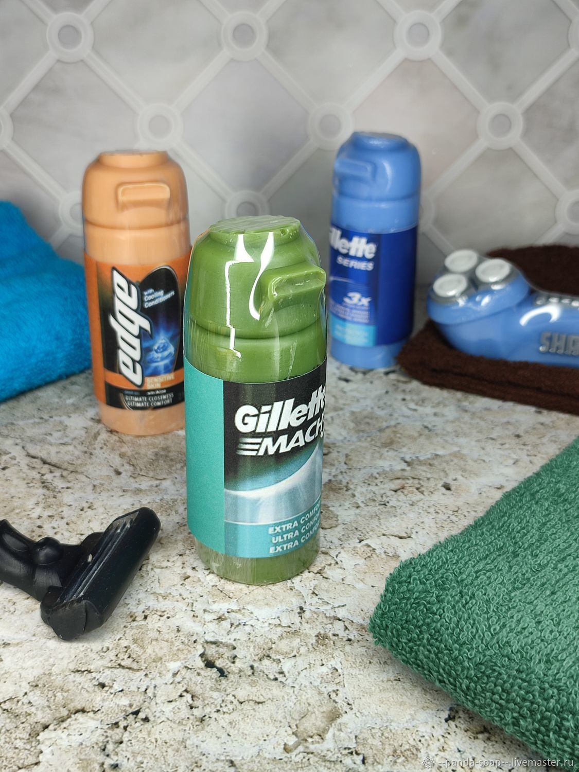 Мыло или пена для бритья. Пена для бритья чистая линия. Баллончик пены для бритья. Пена для бритья большой флакон. Мыло или пена для бритья.