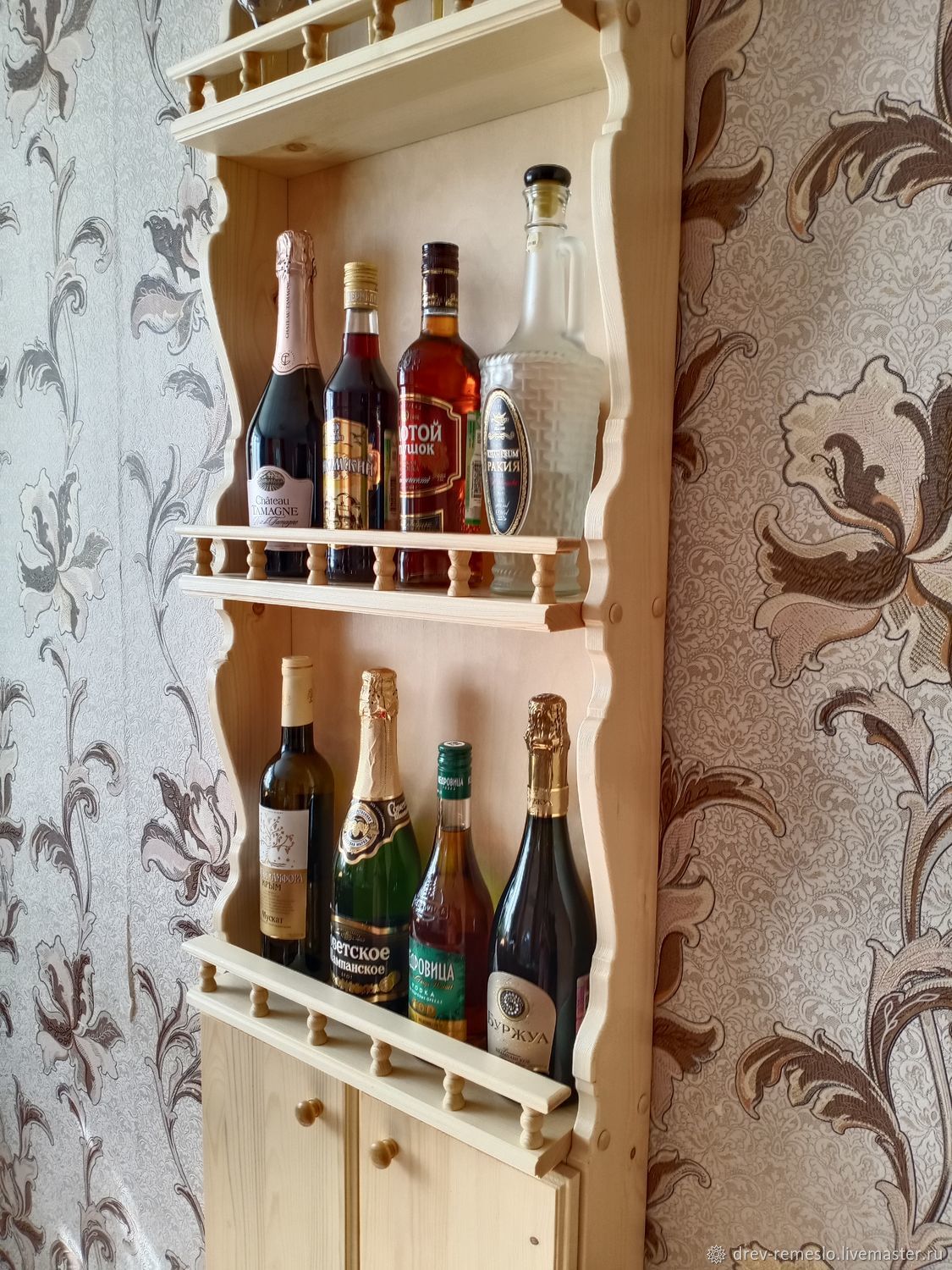 Шкаф для вина в интернет-магазине на Ярмарке Мастеров | Полки, Красное ...