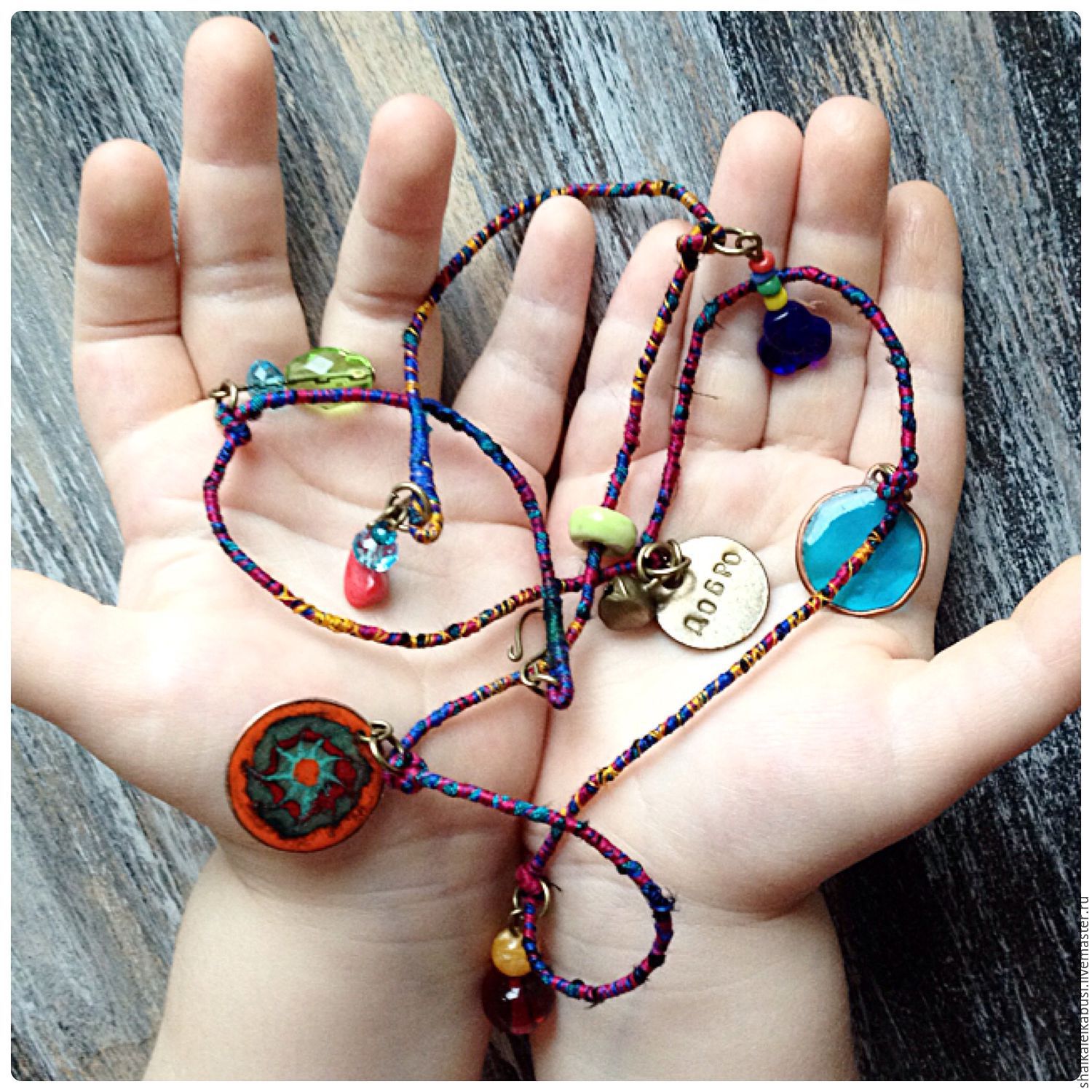 Бусики ВЕРЕВОЧКА ДОБРА в интернет-магазине на Ярмарке Мастеров | Колье ...