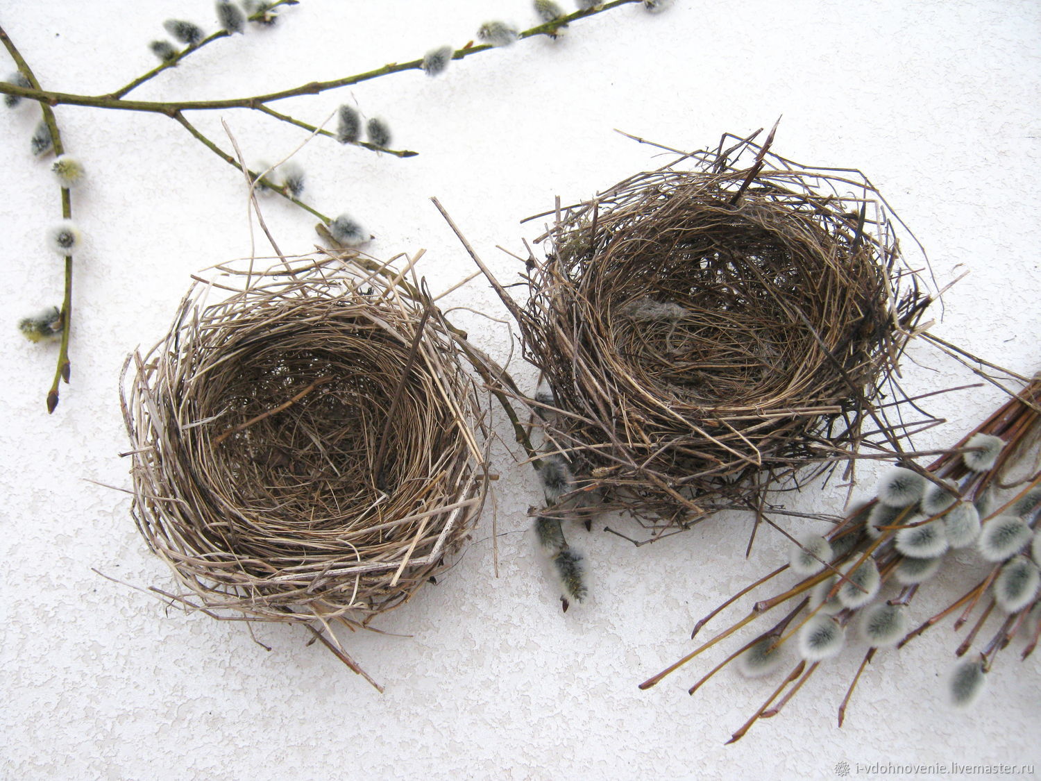 Декоративное гнездо своими руками. Гнездо из веток. Гнездо из веточек. Птичье гнездо из веток. Поделка гнездо.