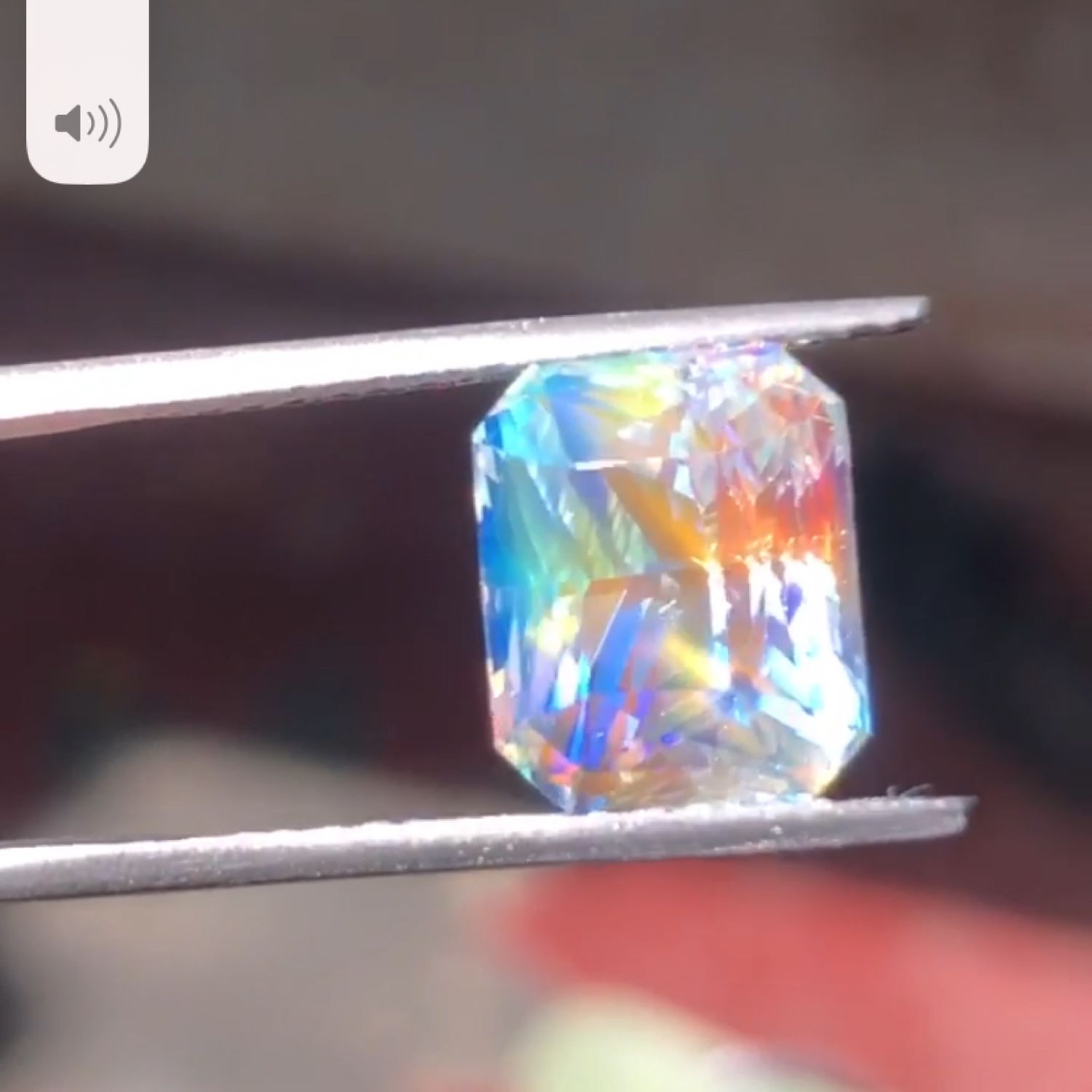 Лунный радужный камень 5,8ct в интернет-магазине Ярмарка Мастеров по цене  190000 ₽ – UMRTIRU | Камни, Москва - доставка по России