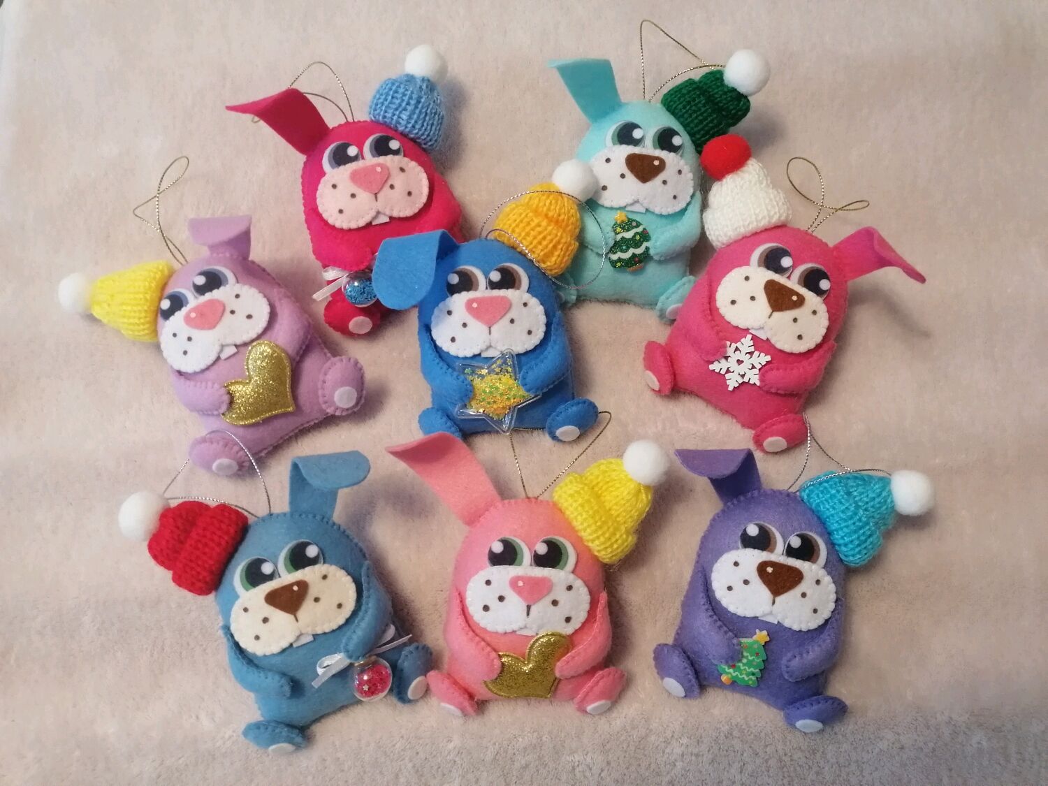 игрушка кролик крючком. символ 2023 года игрушка. символ 2023 года игрушка. символ года 2023 кролик оранж тойс. игрушки амигуруми.