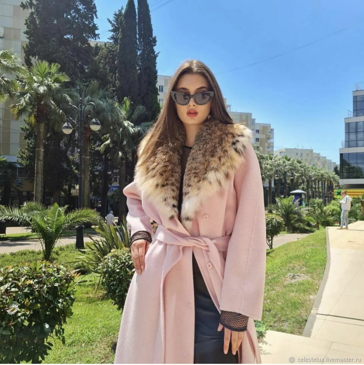 Пальто купить в интернет-магазине Ярмарка Мастеров по цене 155000 ...