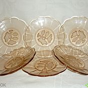 Винтаж handmade. Livemaster - original item ROSETTES, ROSEHIP PLATES. Set of 6 pieces. PRE-WAR ROSE GLASS. Handmade.