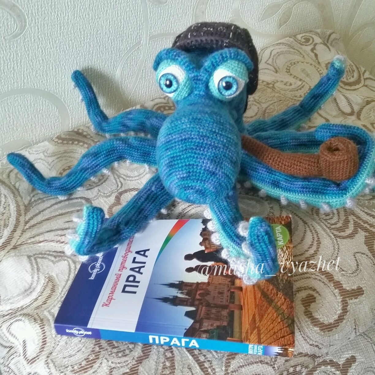 Вязаная игрушка Осьминог купить в интернет-магазине Ярмарка Мастеров по ...