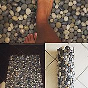 A carpet of pebbles round