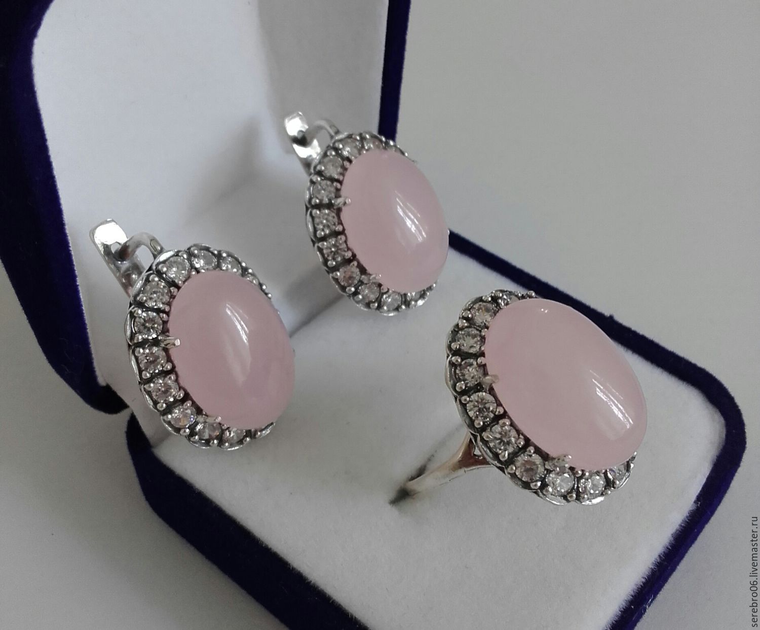 Изделия из серебра с камнями. 33357- Комплект Caramel из серебра с розовым кварцем - 3 изделия. Серьги, розовый кварц, мцв842. Ювелирочка розовый кварц серебро. Ювелирочка серьги с розовым кварцем.