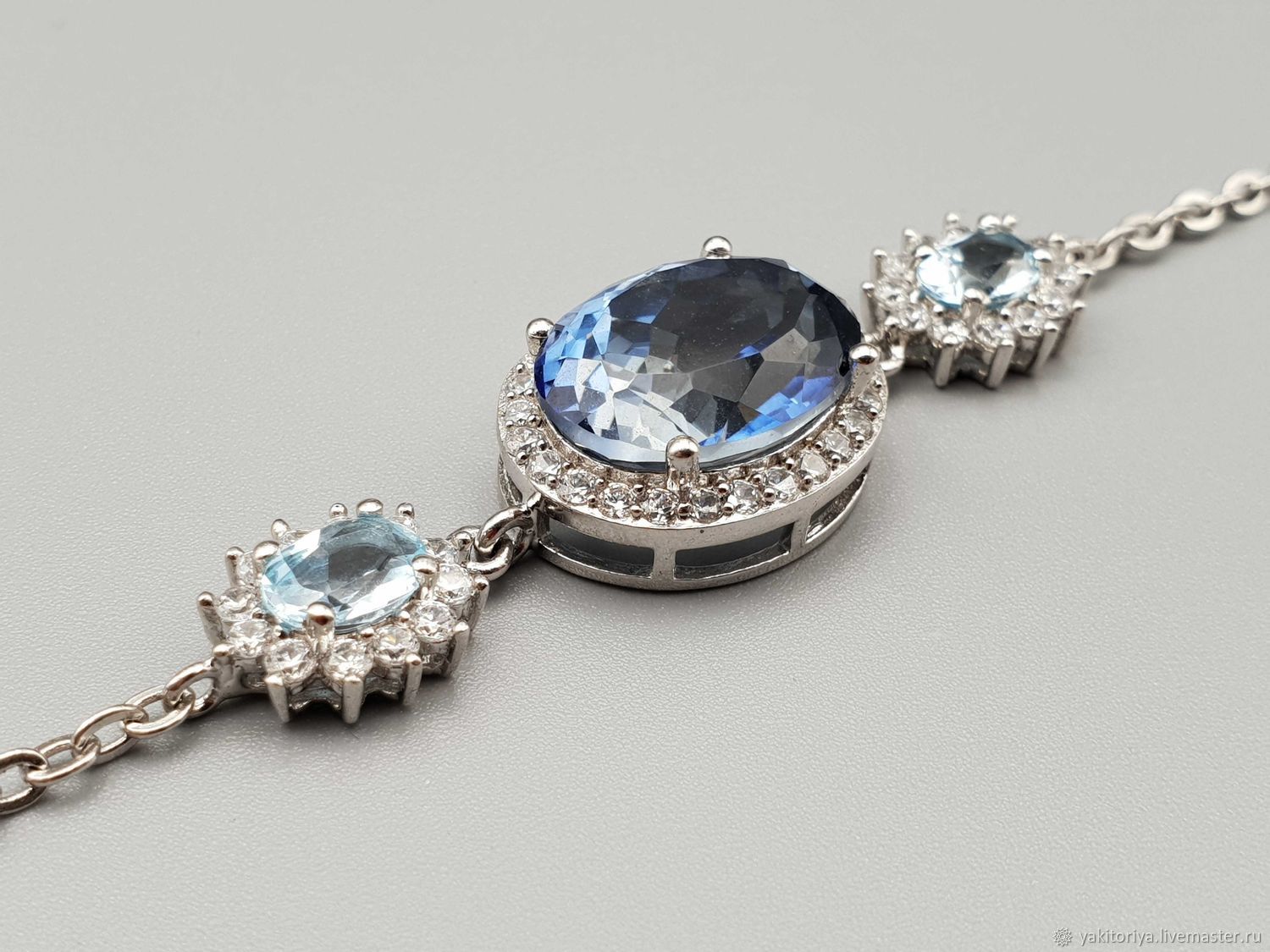 Уход за серебром: как сохранить блеск ювелирных украшений