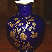 Винтаж handmade. Livemaster - original item Beautiful cobalt vase with gold flowers, Royal KPM, Germany. Handmade.