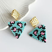 Украшения handmade. Livemaster - original item Stylish bright stud earrings made of beads. Handmade.