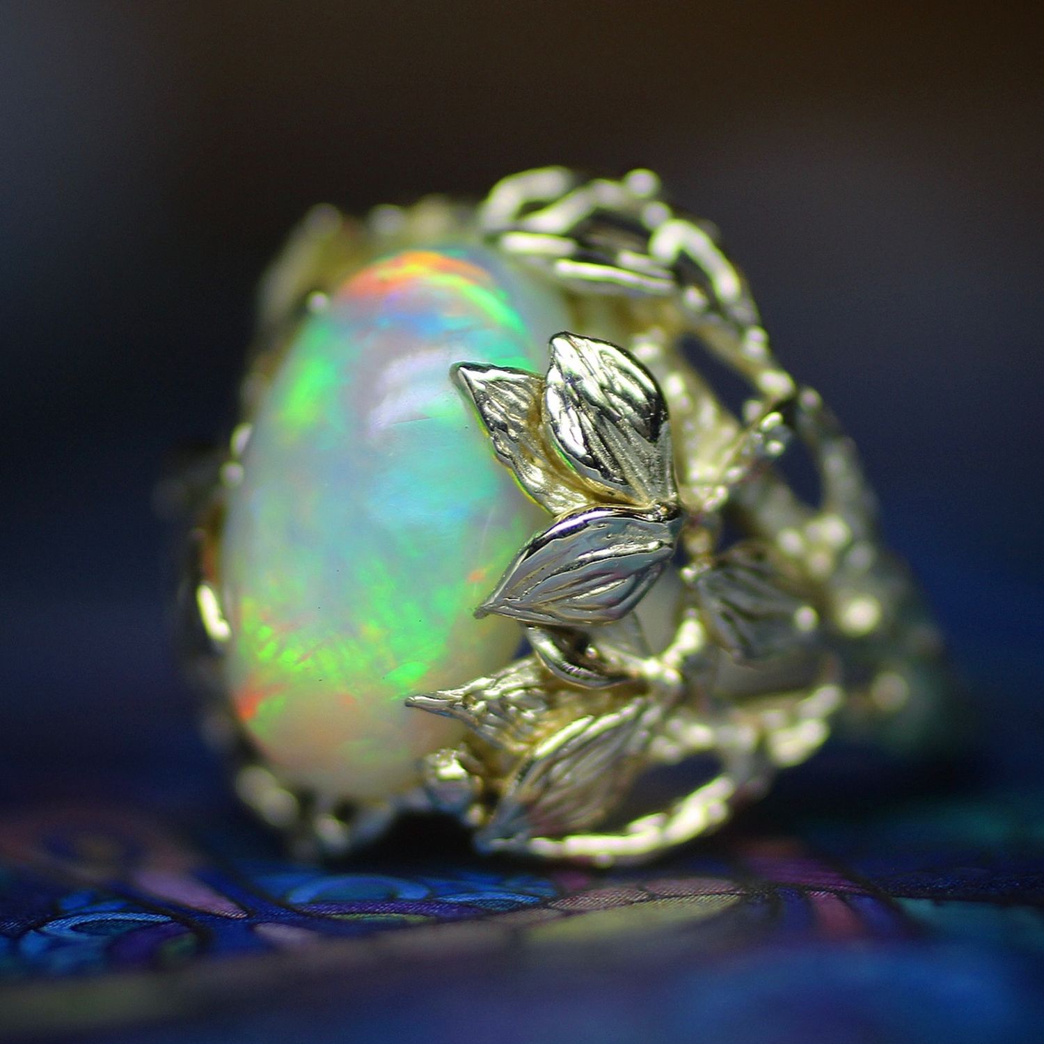 старинные кольца с опалом. кольцо с натуральным опалом. опалы ярмарка мастеров. опалы ярмарка мастеров. перстень с опалом.