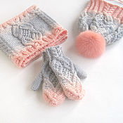 Работы для детей, handmade. Livemaster - original item Baby hat, mittens and scarf Peachy coral grey. Handmade.