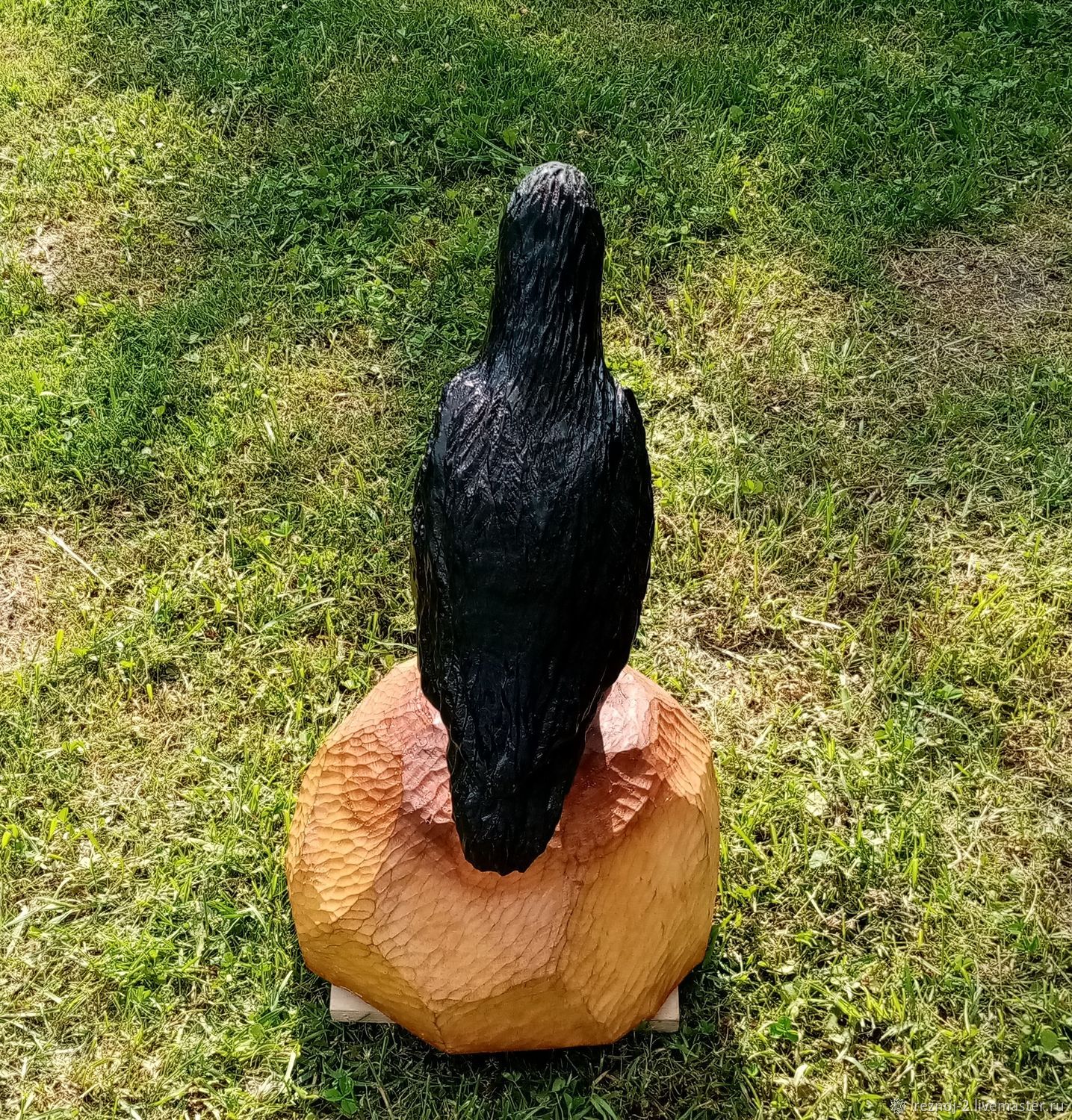 Ворон на камне из дерева – купить онлайн на Ярмарке Мастеров – SB4G2RU ...
