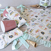 Four Linen Napkins Seasons