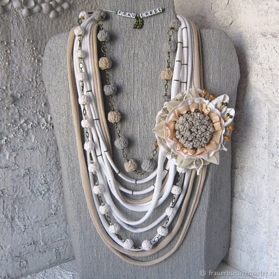 Колье из ткани в бохо стиле Сливочная гортензия в интернет-магазине ...