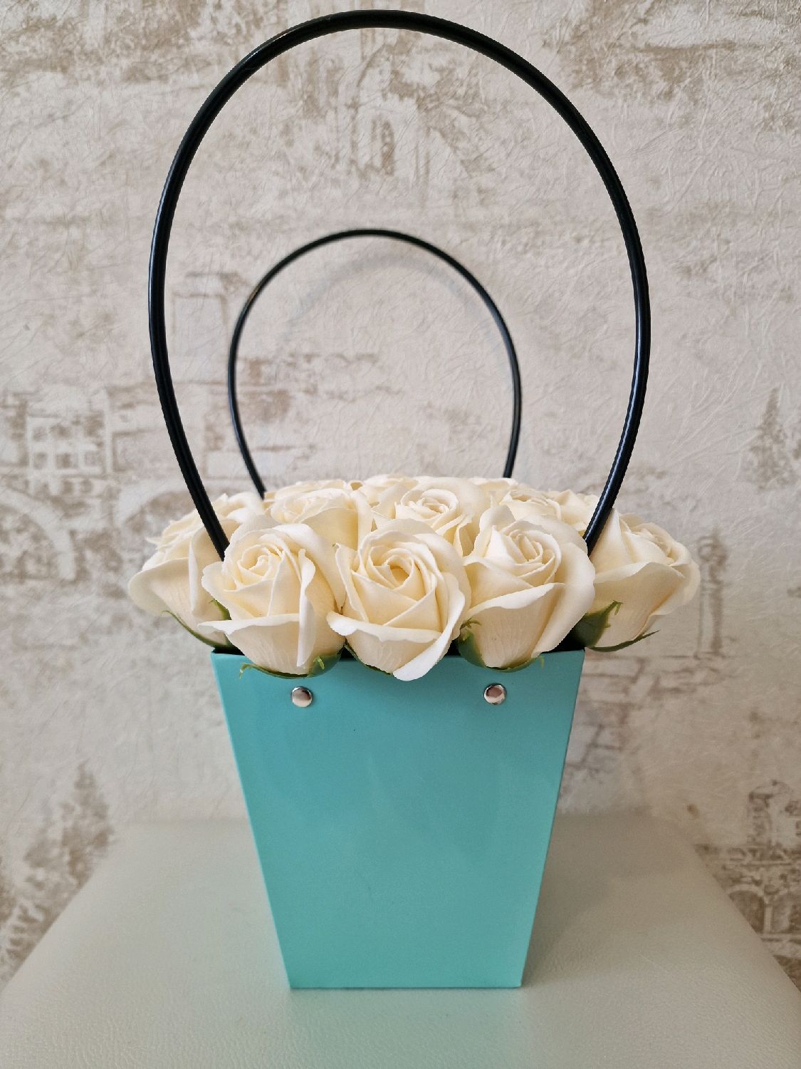 Букет из мыльных роз в сумочке в интернет-магазине Ярмарка Мастеров по ...