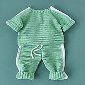 Работы для детей, handmade. Livemaster - original item Gift to a newborn: a knitted suit for a newborn. Handmade.