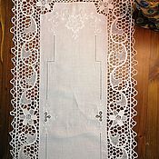 Для дома и интерьера handmade. Livemaster - original item Tablecloths:A path made of the finest linen with bobbin lace. Handmade.