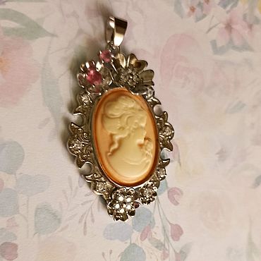 Украшения ручной работы. Ярмарка Мастеров - ручная работа Подвеска: Камея. Handmade.