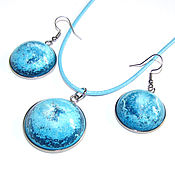 Bracelet stones red chalcedony and lapis lazuli