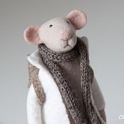 Куклы и игрушки ручной работы. Ярмарка Мастеров - ручная работа Mouse Traveler felt toy (white pink wool). Handmade.