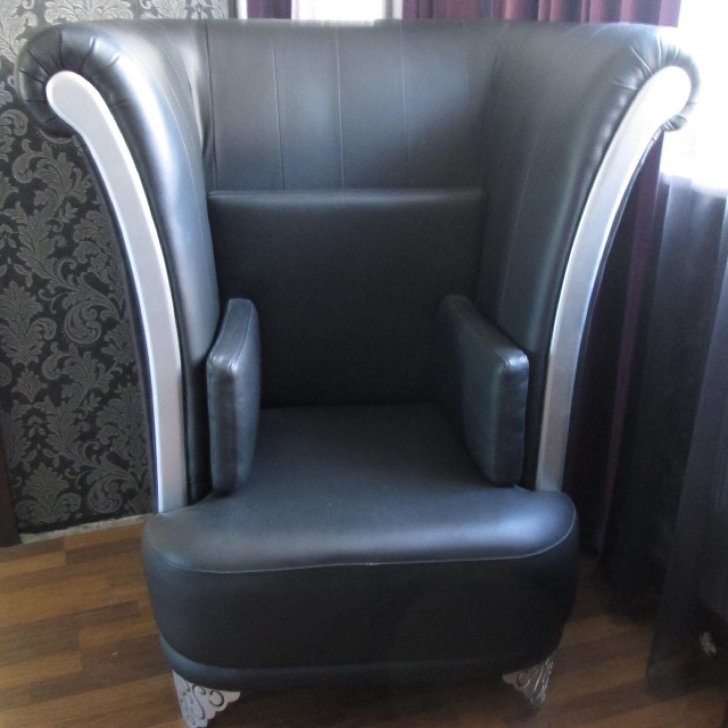 Кресло «царь» (102 категория) Lakow 21 кожа/черная