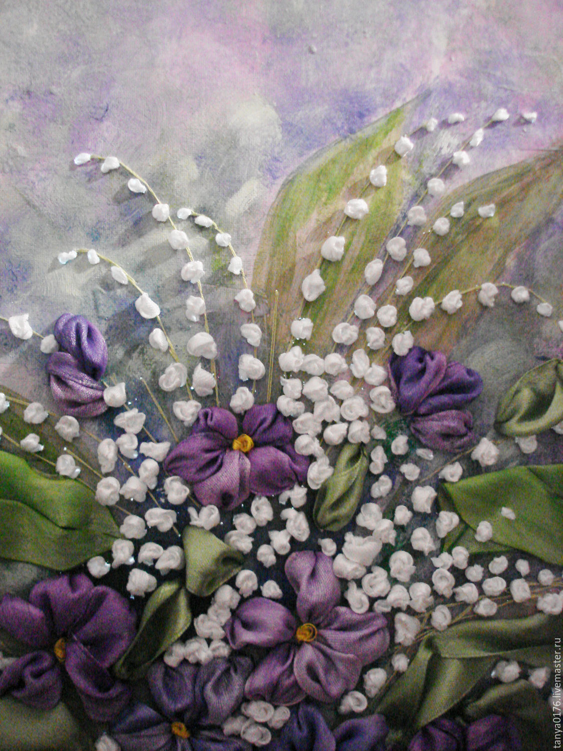 Вышитая картина "Ландыши" в интернет-магазине на Ярмарке Мастеров ...