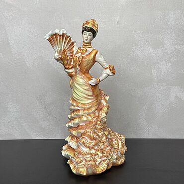 Винтаж ручной работы. Ярмарка Мастеров - ручная работа Винтаж: Статуэтка Royal Doulton  Бал HN3702 Le bal. Handmade.