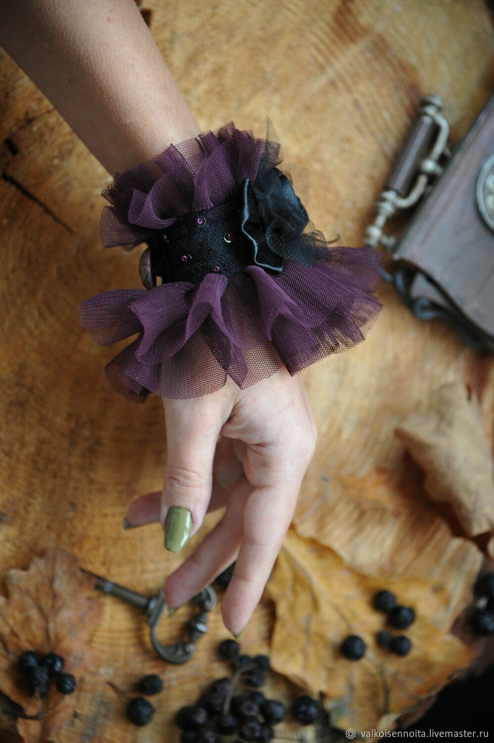 Манжеты \"Violet \" ( пара) – заказать на Ярмарке Мастеров – RW3M6RU ...