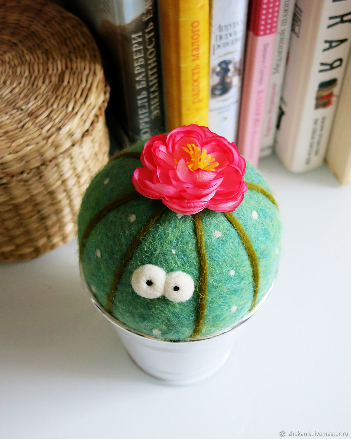 Цветущий кактус - интерьерная войлочная игрушка - декор дома – заказать ...