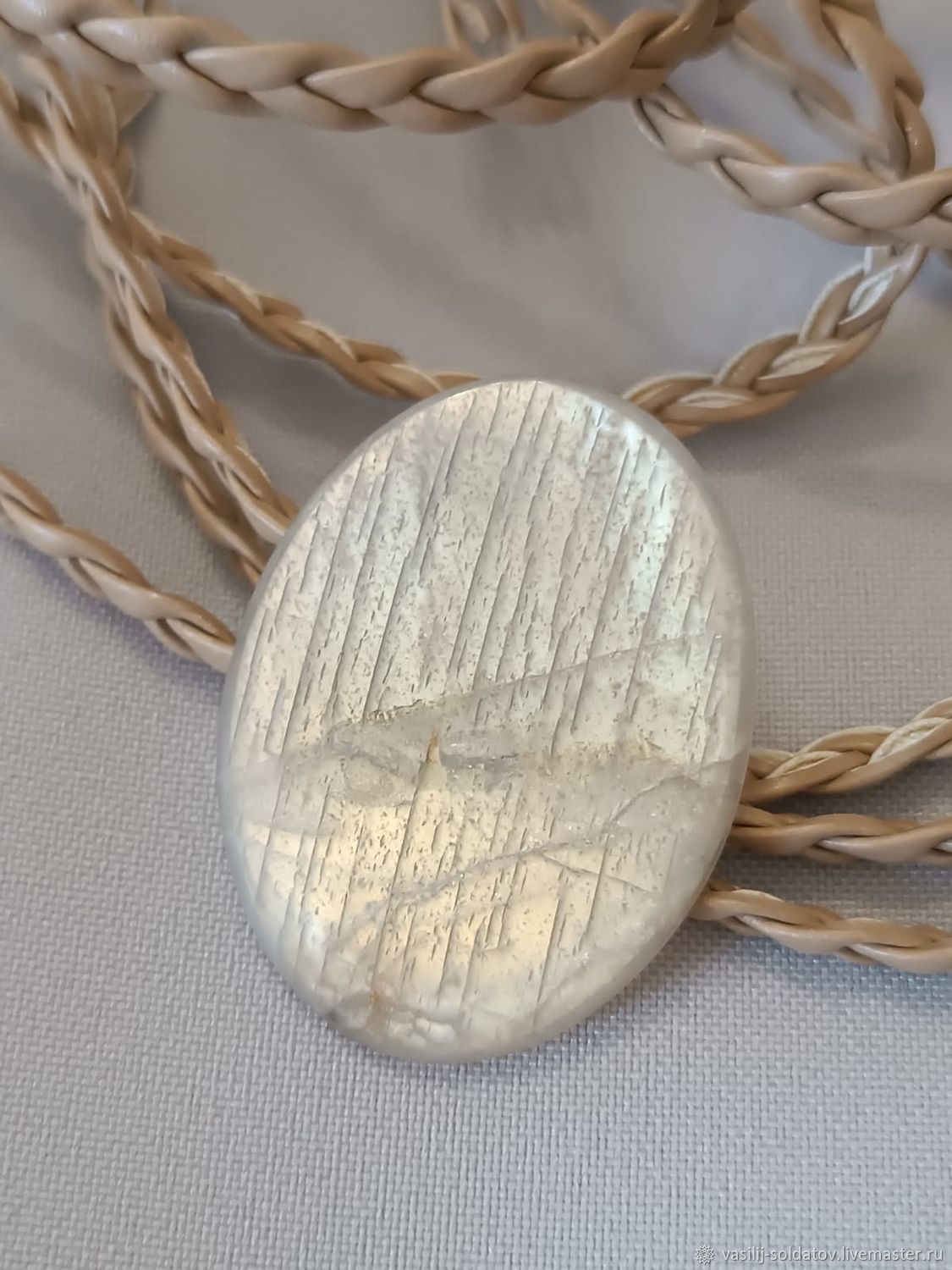 Лунный камень кабошон в интернет-магазине на Ярмарке Мастеров ...