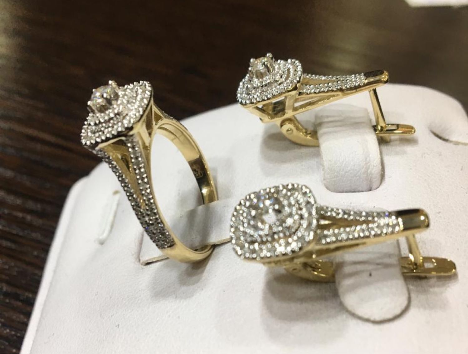 Роберто Браун комплект бриллиантами серьги кольцо